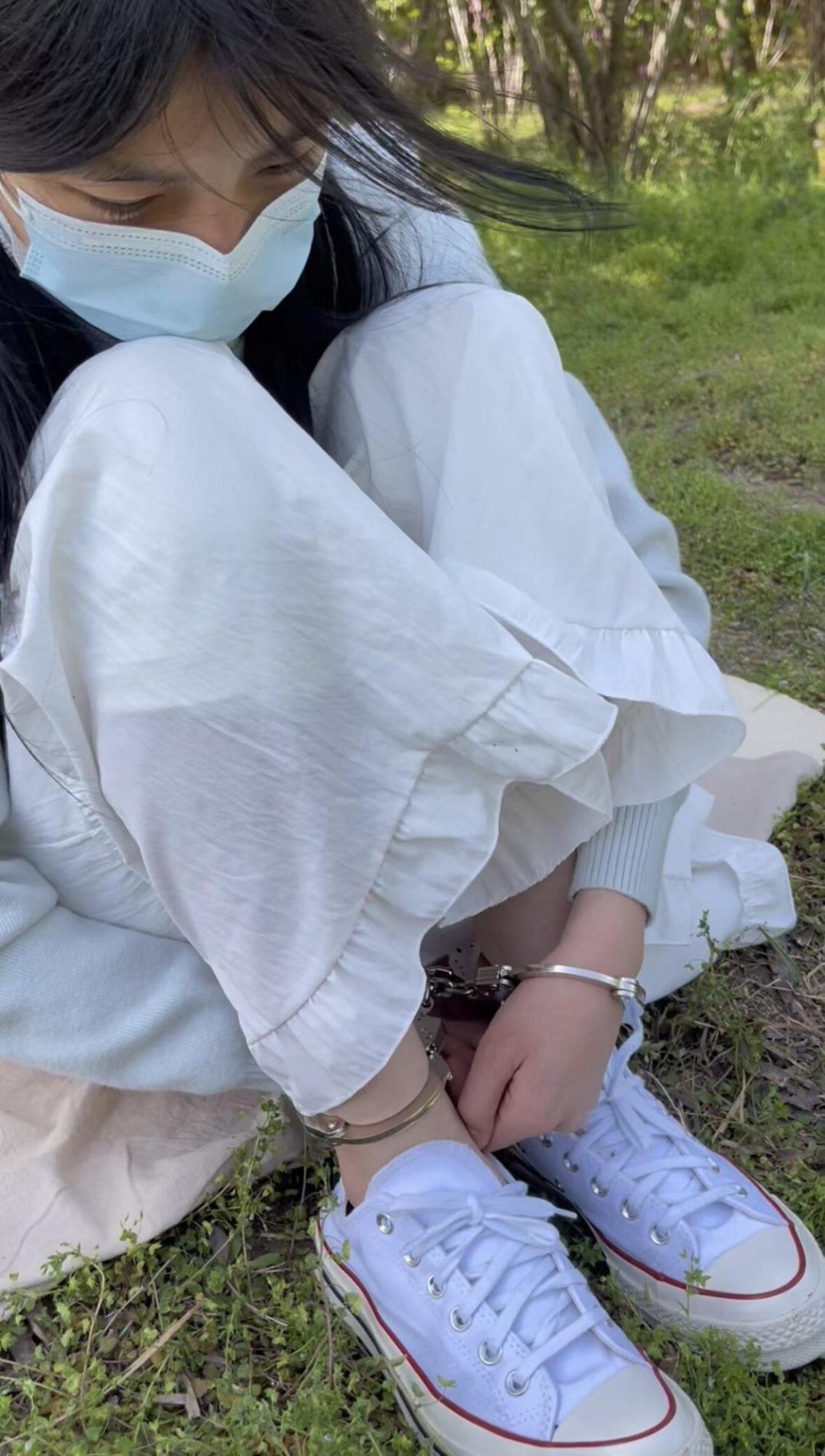 镣铐春游记-18岁女孩镣铐露营的一整天（上）