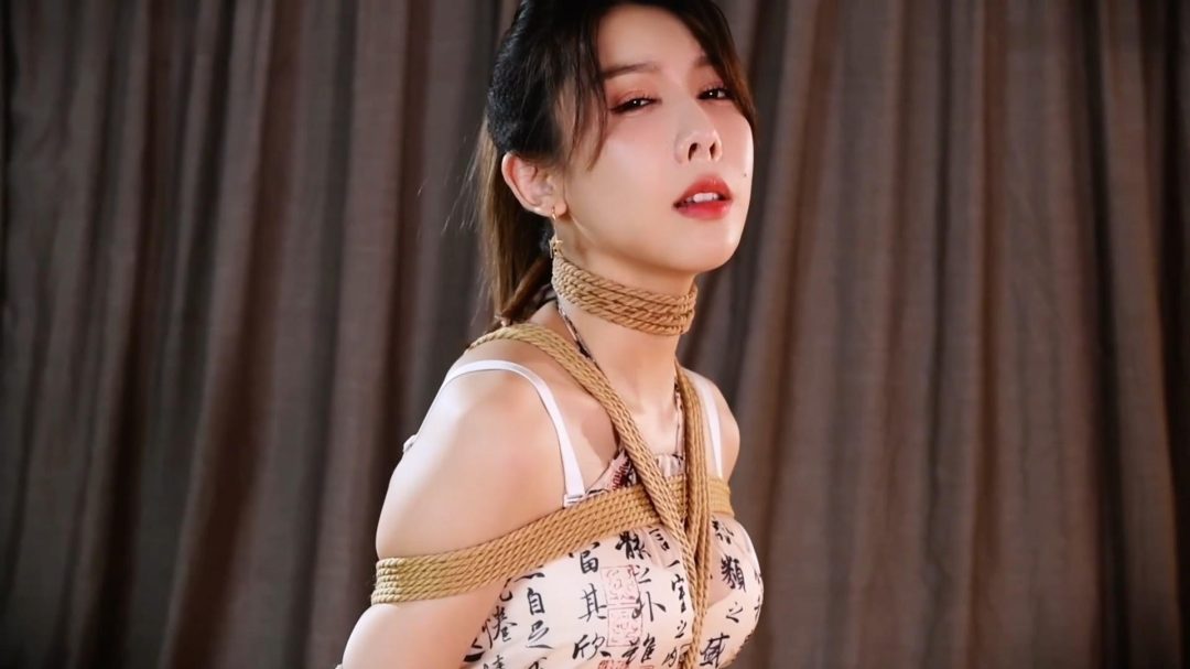 丽柜美束《致命玩具》-私人订制