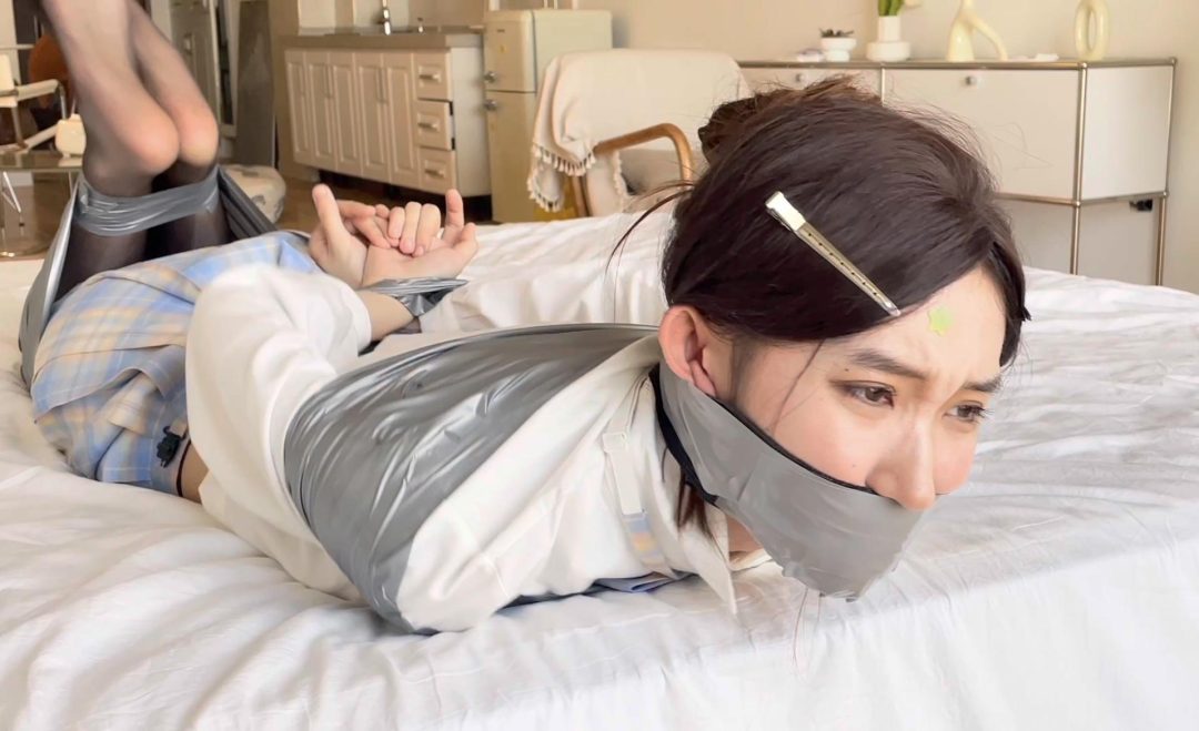 【缚艺录】【小伟】黑丝与驷马
