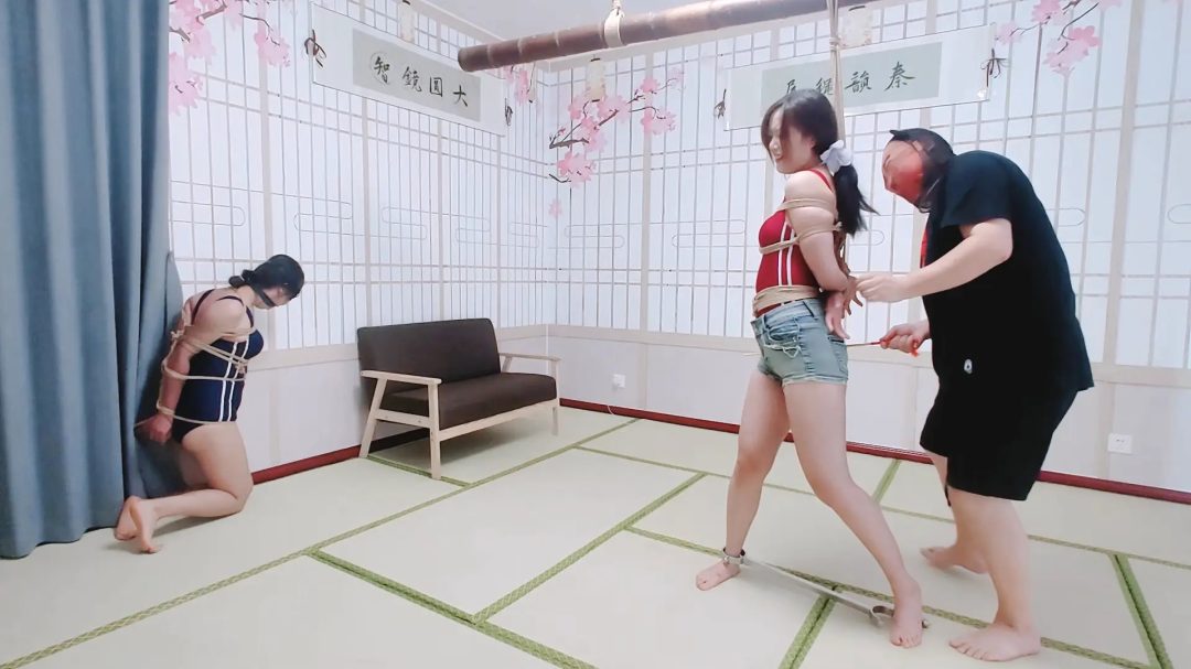 秦韵绳屋 听指挥找钥匙