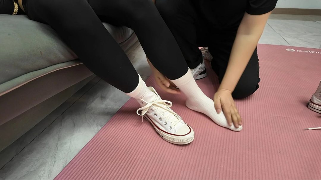 绳戏 瑜伽美女迷晕记