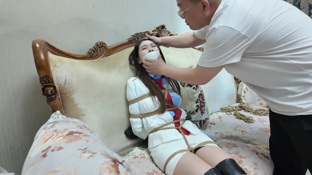 尤物收藏夹·南清·没用迷药直接打晕