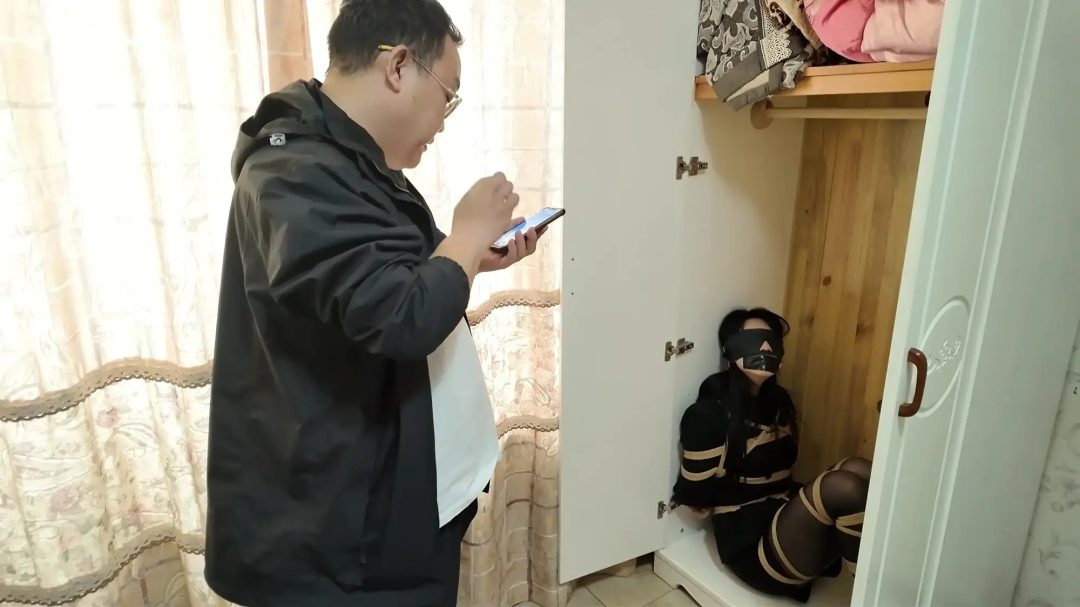 神秘诊所之被替换的女医生