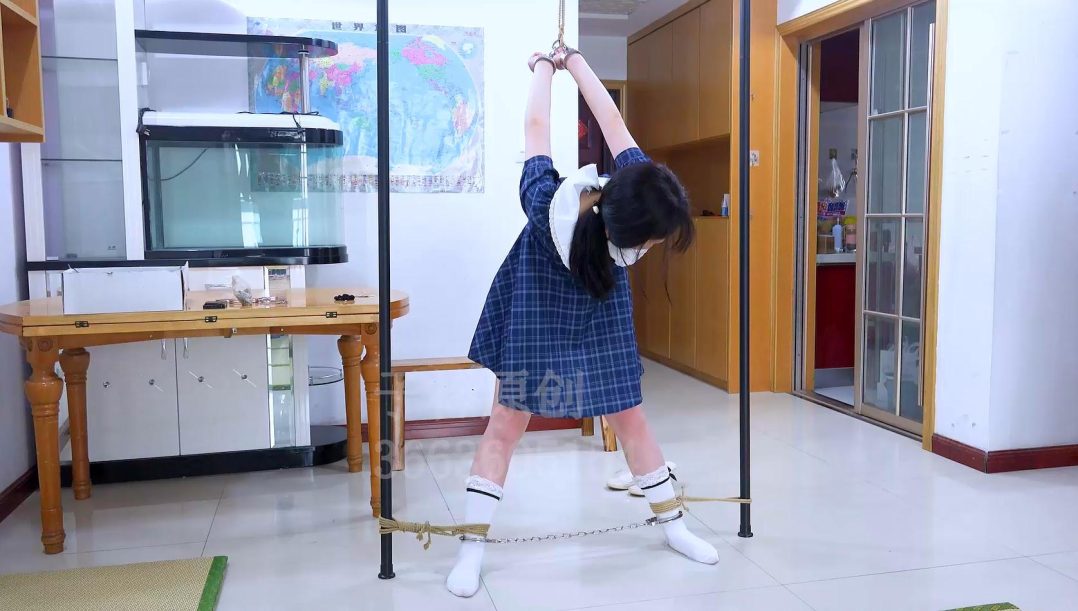 小柠镣铐