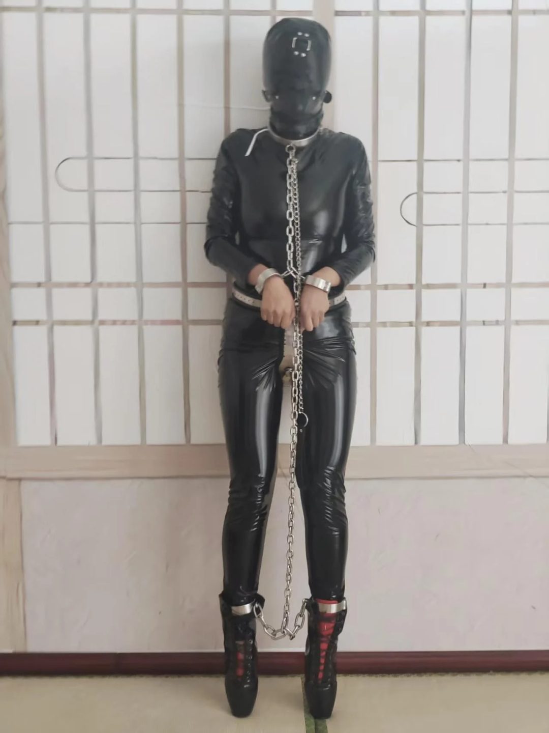 秦韵绳屋 胶衣和芭蕾靴
