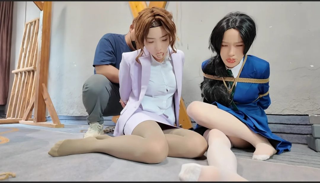 定拍-《名侦探柯南》妃英理毛利兰母女遇袭之结局（BE）