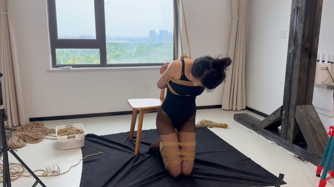 【胖竹子】【以安】黑丝舞蹈生的劫难 古典派后手缚加并腿椅子缚 下