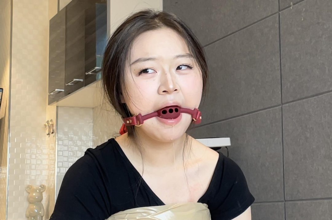 【缚艺录】【小困】胶带驷马，口水流不停