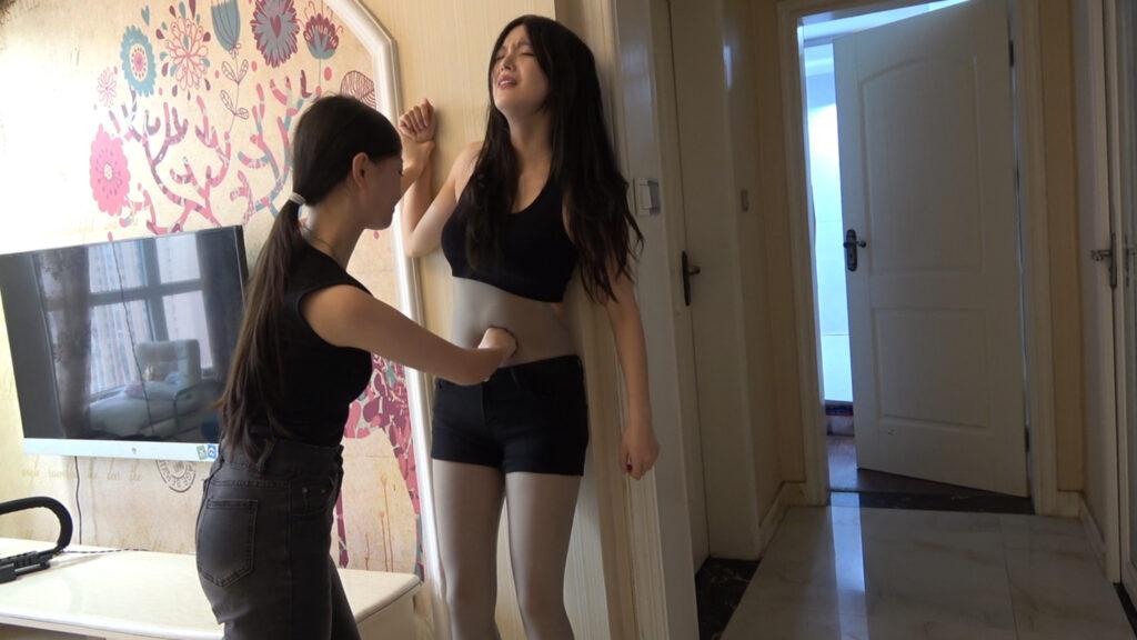 百合间的背叛
