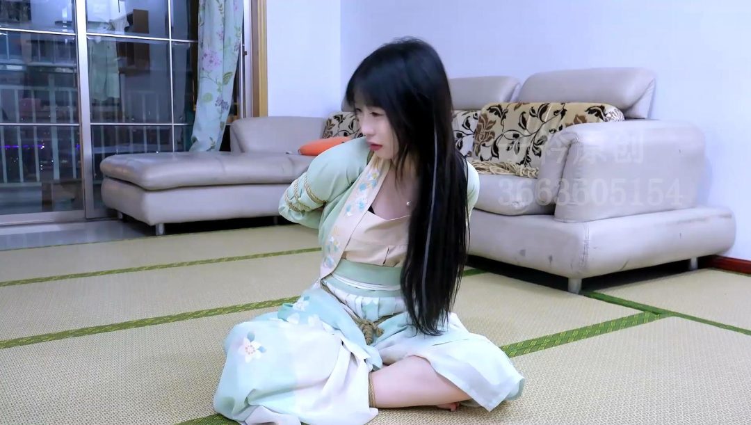枝枝 汉服 五花 口球口水