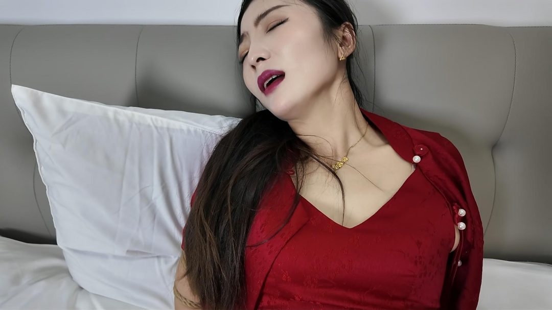 母子捆绑游戏之新娘装