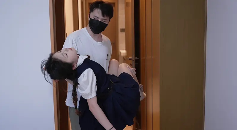 连线