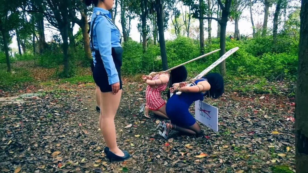 定拍转公映《凋零的花季 二》下集 朱梦佳和张婧怡被判死刑后立即被砸上死镣看押最后押赴刑场执行枪决