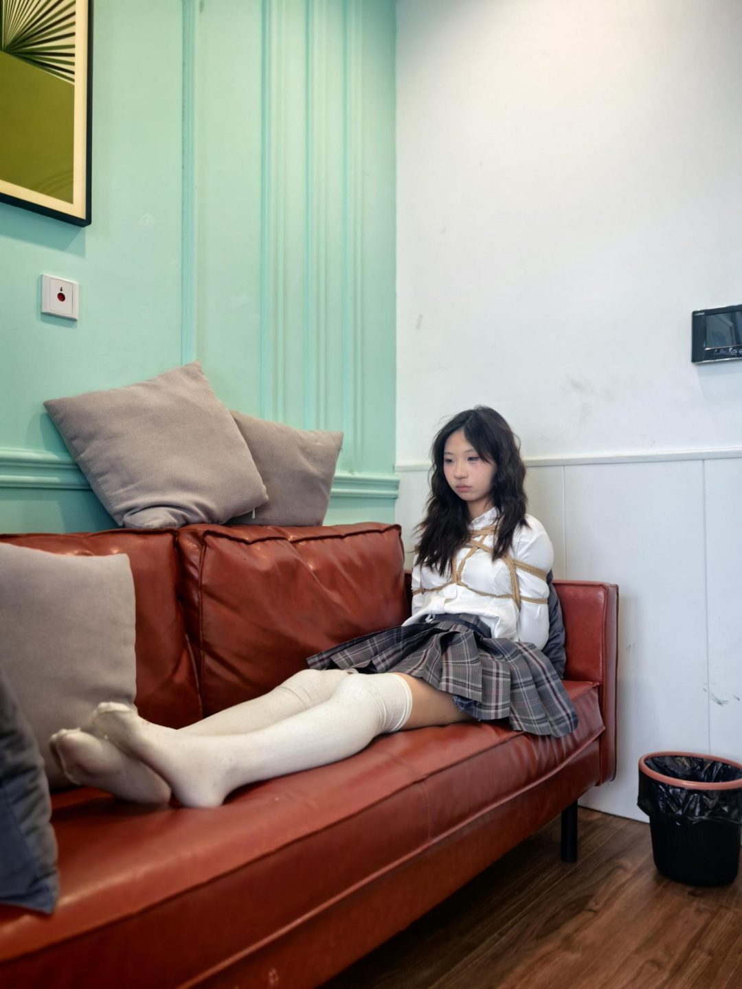 小美约拍（挣扎逃脱）