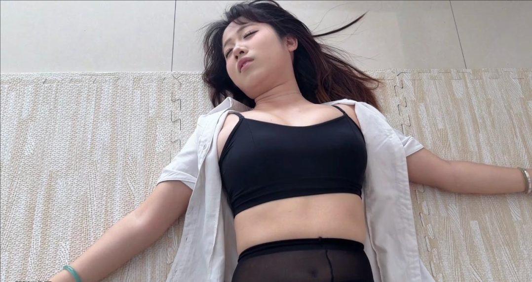 【上门按摩】黑丝 白丝 jk 肉腿掐腿