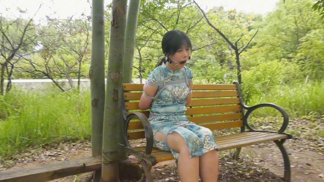 女M的野外训练