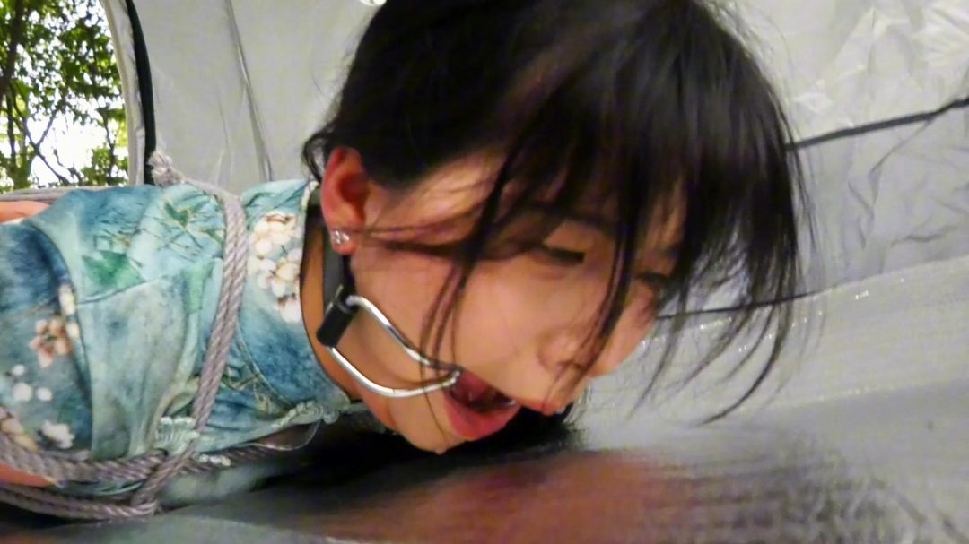 女M的野外训练