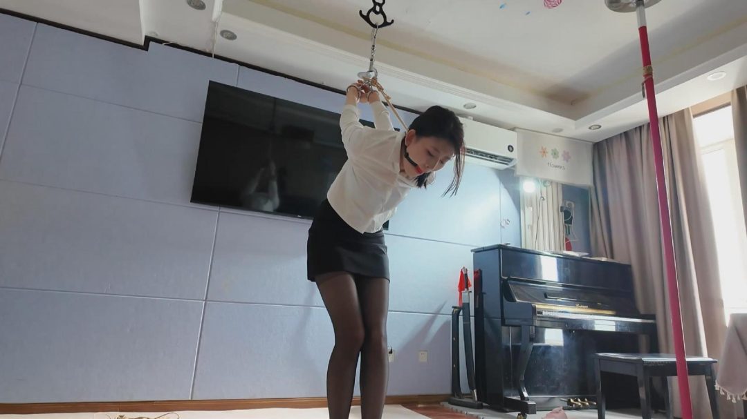 魏灿 私囚缚虐