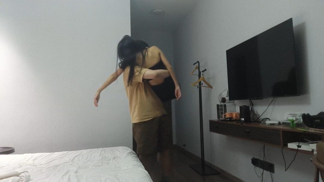 奕梦阁：倒霉的特工试炼(扛抱爱好者必入)