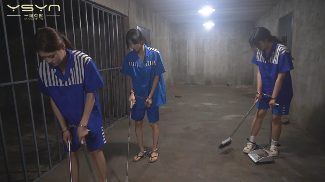 【三号女监风暴】怡晨（001）小言（002）怡然（003）服刑女犯同在监房欺压斗嘴斗殴互骂被惩罚