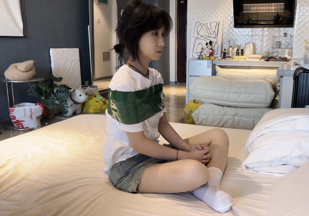 【缚艺录】【小媛】白袜、胶带、驷马