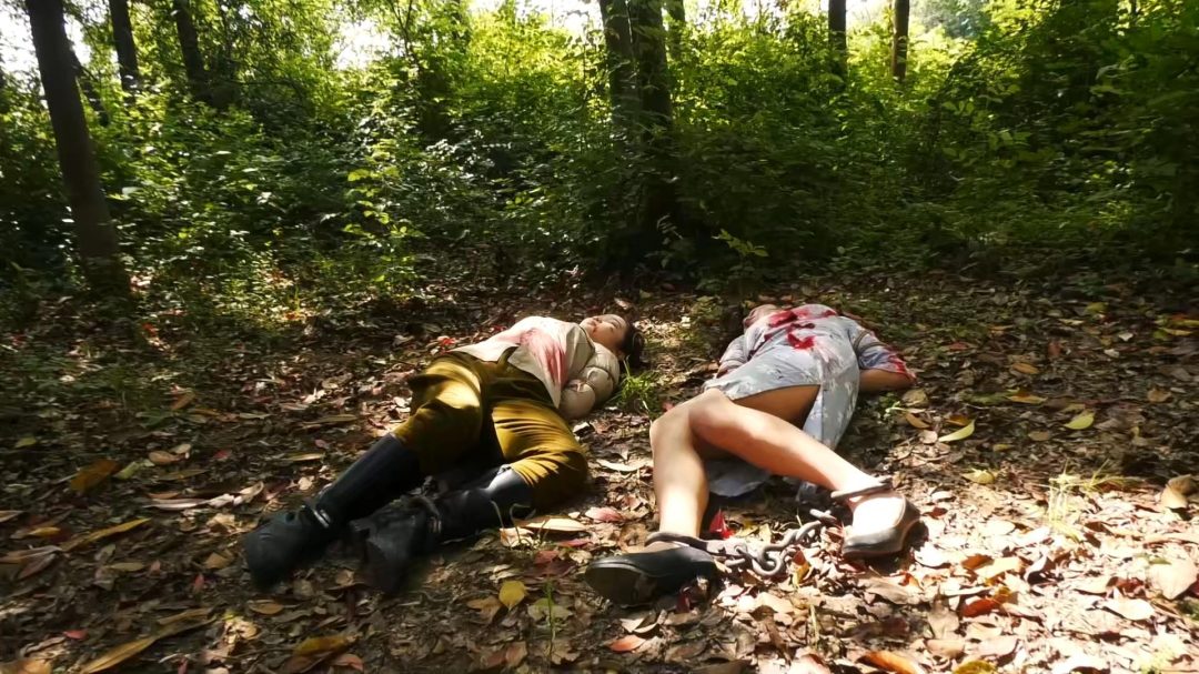 【影视级女烈大片】定拍转公映《卧底忠魂》 卧底苏晴将获取的布防图传递给接头人林溪时不慎被军统抓捕两人经历各种酷刑英勇就义