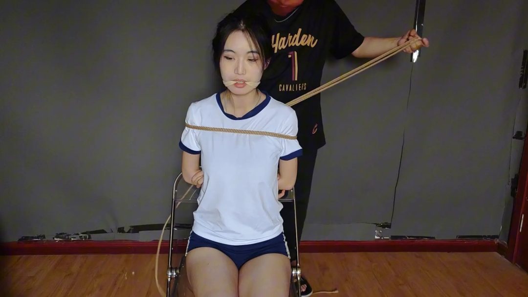 秦韵绳屋定制 《师生紧缚脱缚全过程》