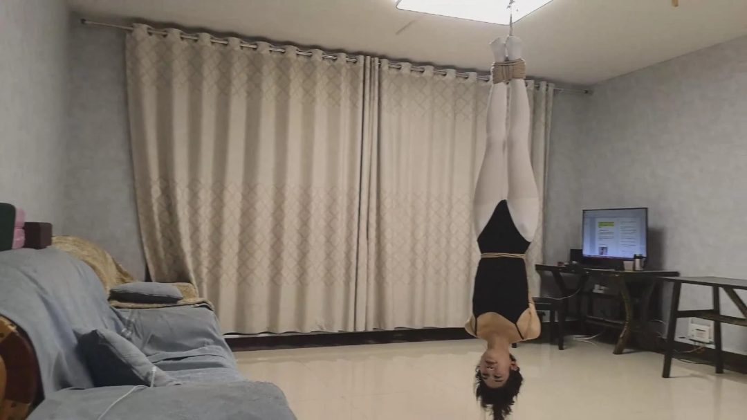 绳屋藏娇 定制-舞蹈女孩的倒吊劫难