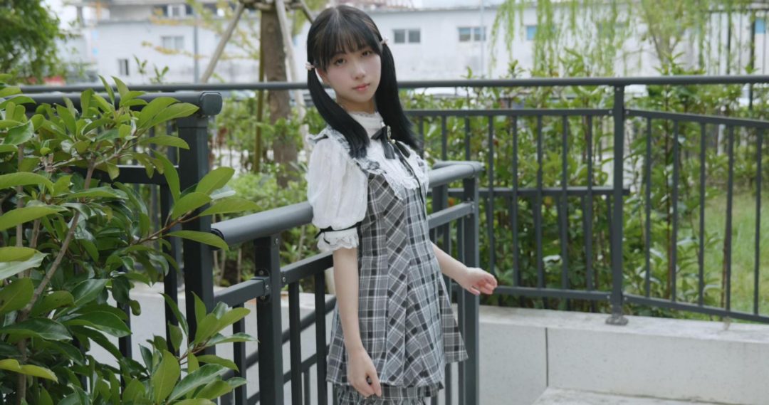 【袜得肤原创摄影】安娜可爱长裙半透白丝户外诱惑