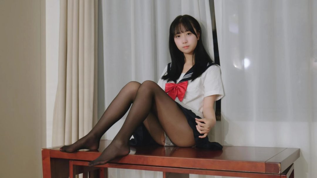 【袜得肤原创摄影】安娜黑丝JK水手服加长纯享版