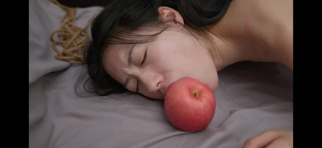 坏女孩被催眠成为奴