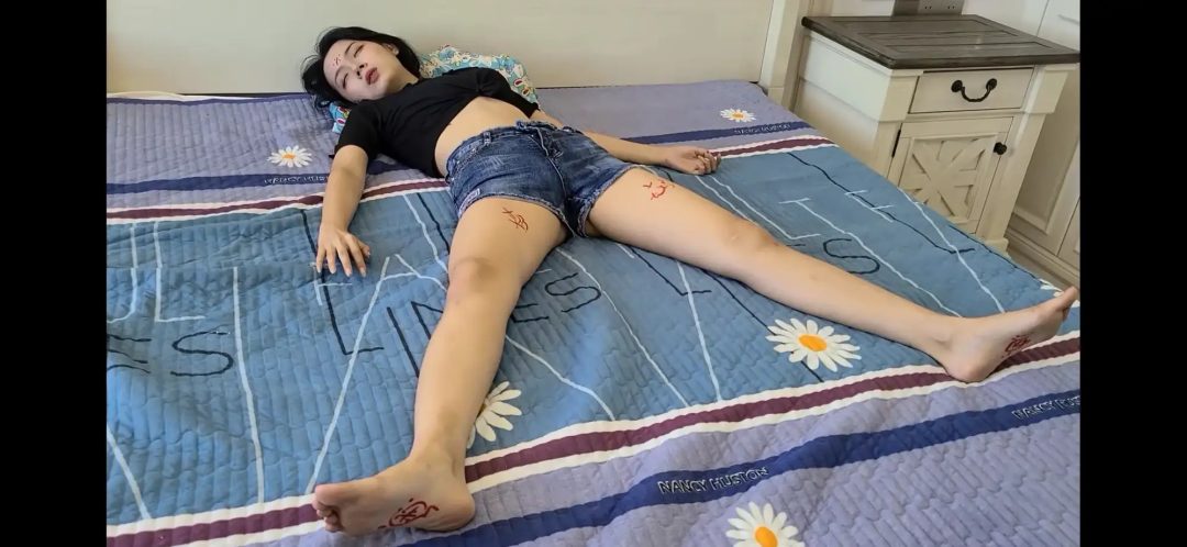 （一往情深定制）异国公主被逮捕，感受苗疆催眠蛊吧！