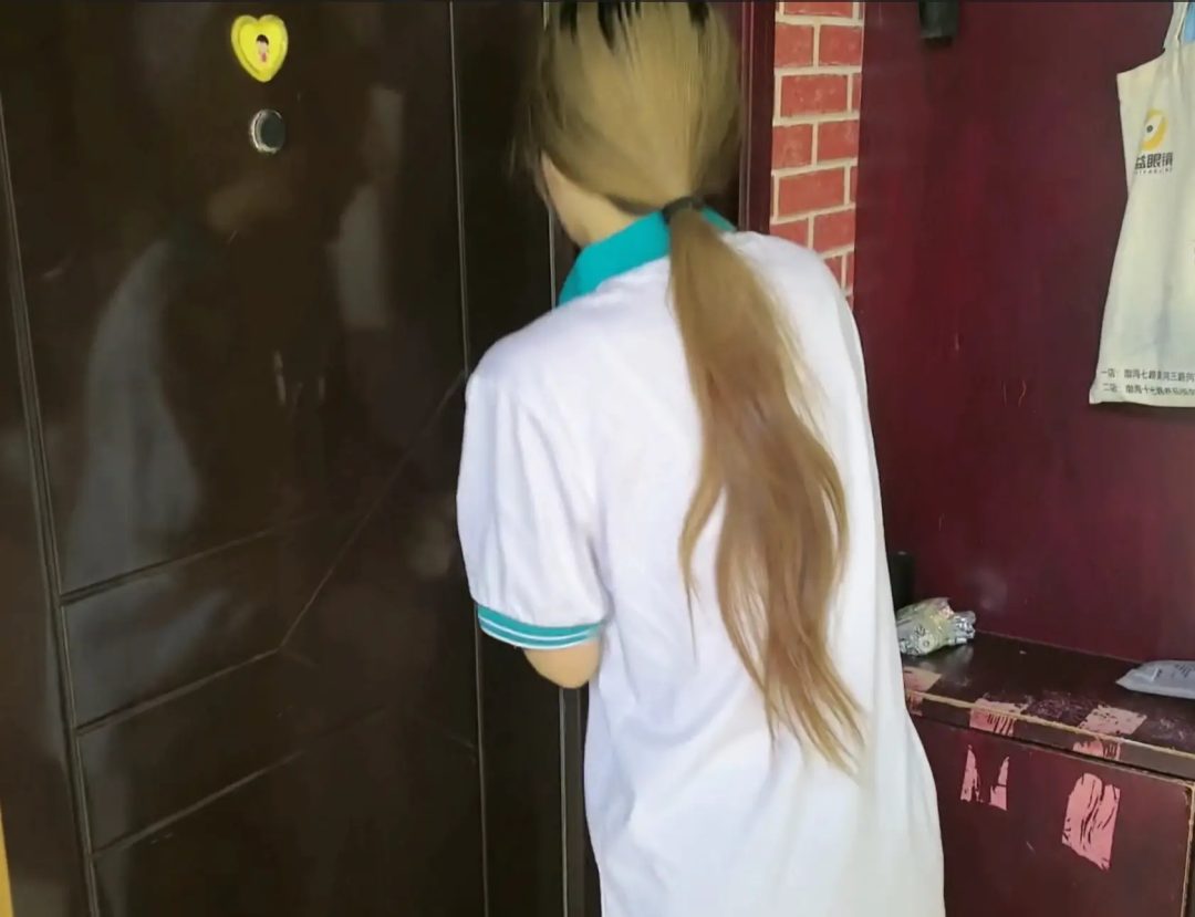 假期囚禁自救失败