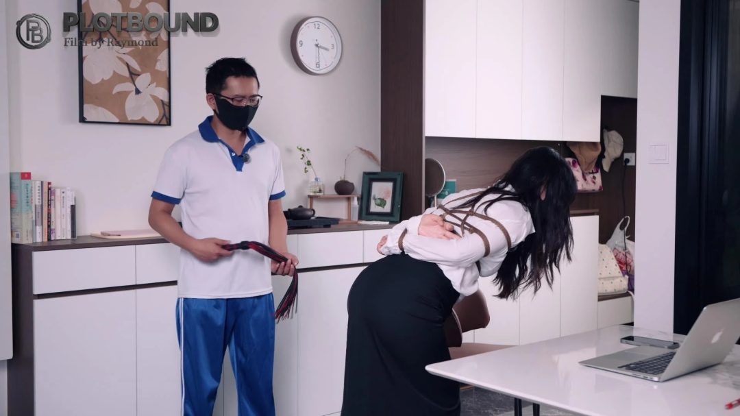 【PlotBound】（绝对超值）女神老师不可能是个M（第六集）:为了帮学生对捆绑游戏祛魅而勇敢献身，却没想到学生竟如此大胆