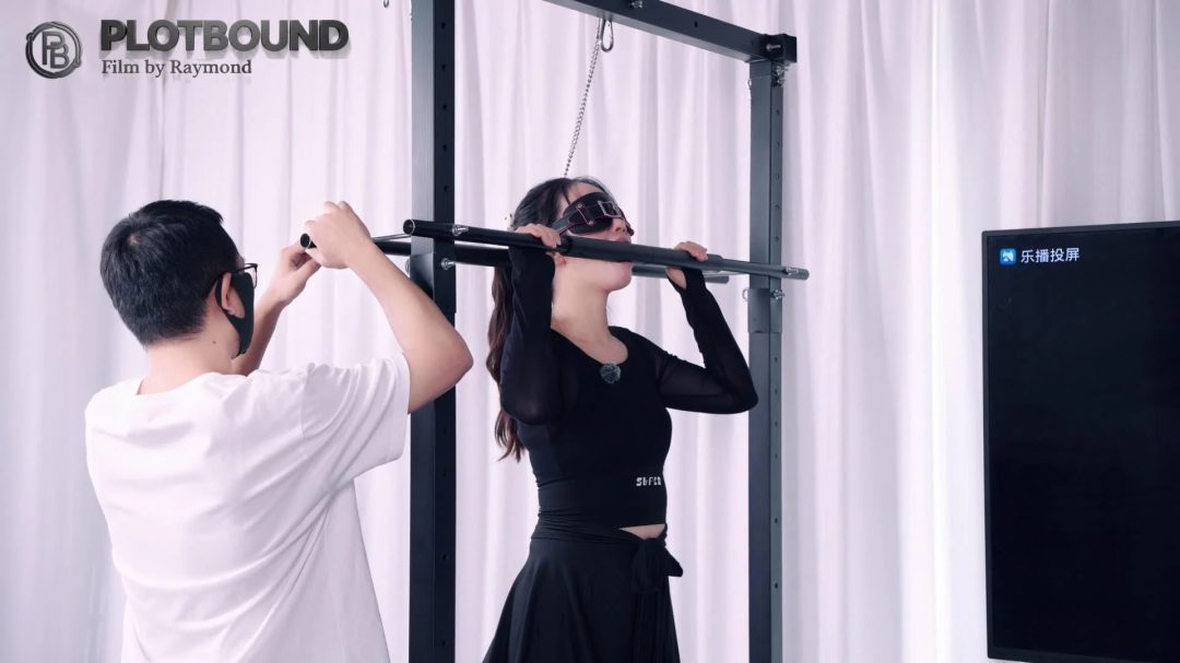 【PlotBound】Hardness Bondage Fitness（第一集）:硬核强制踮脚训练（钢管卡嘴/G钩/电击胸垫）