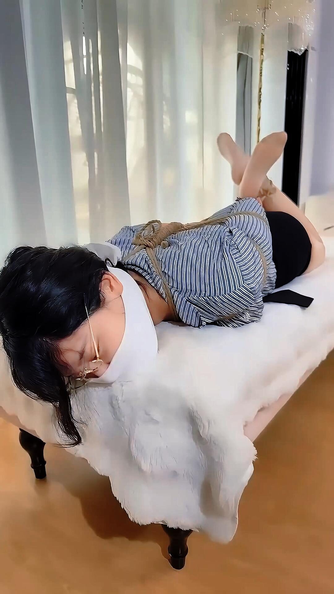 【红鲤鱼/小驴】模特北北的直播切片