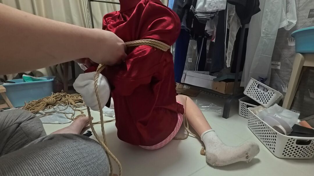 【教程】侧面视角 v型 上二下三后手缚做法