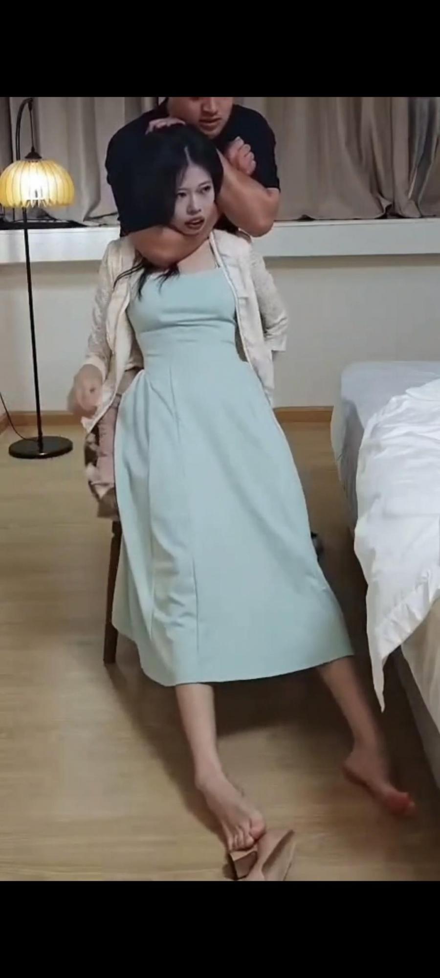 约玩大学生美少女，一分钟