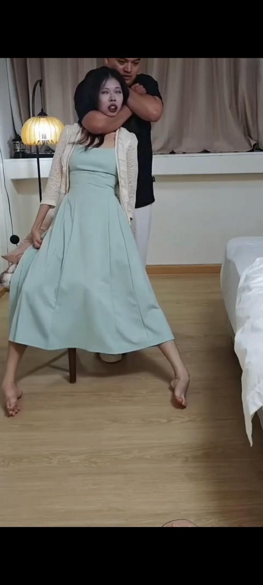 约玩大学生美少女，一分钟
