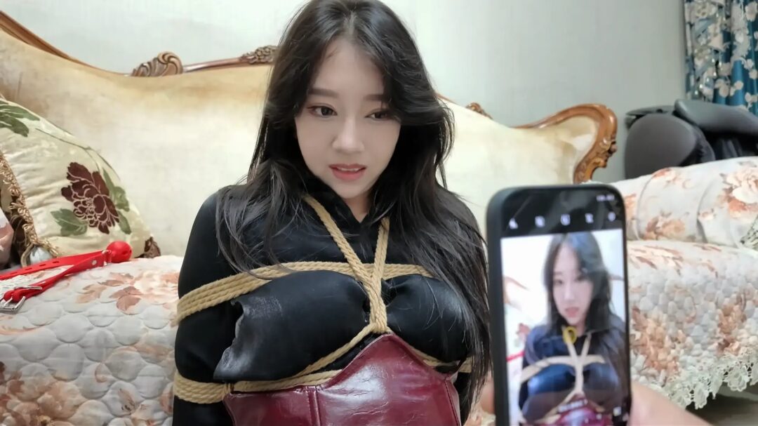 《她们的故事·沐颜·美女老板的约会劫难》【黑丝御姐】【强迫互动】【屈服拍照】【放置挣扎】