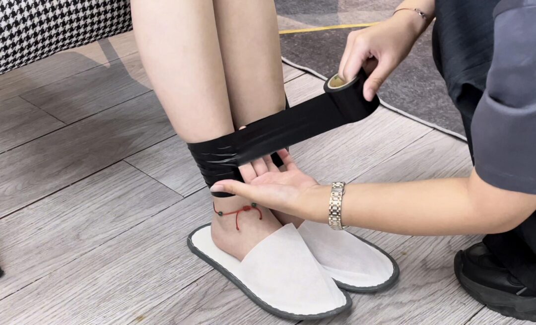 【缚艺录】【新模小晶】胶带捆绑+封嘴初体验