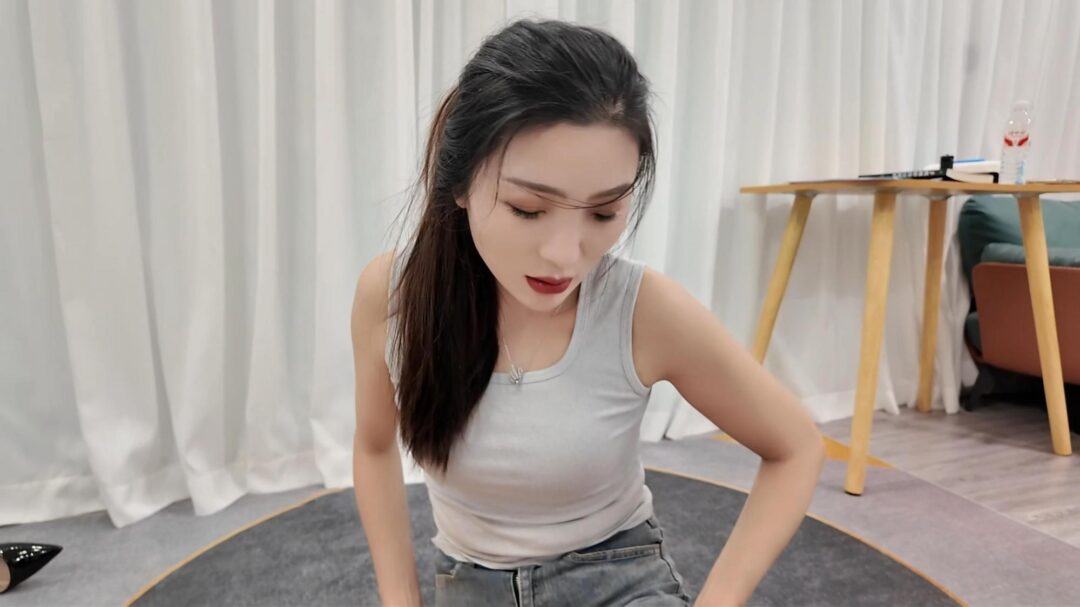 体罚佳佳003上