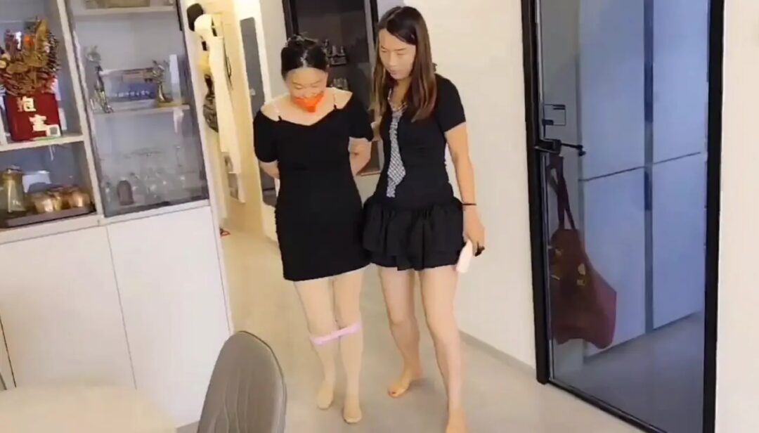 【首次定拍】线下按摩大意被训成女奴