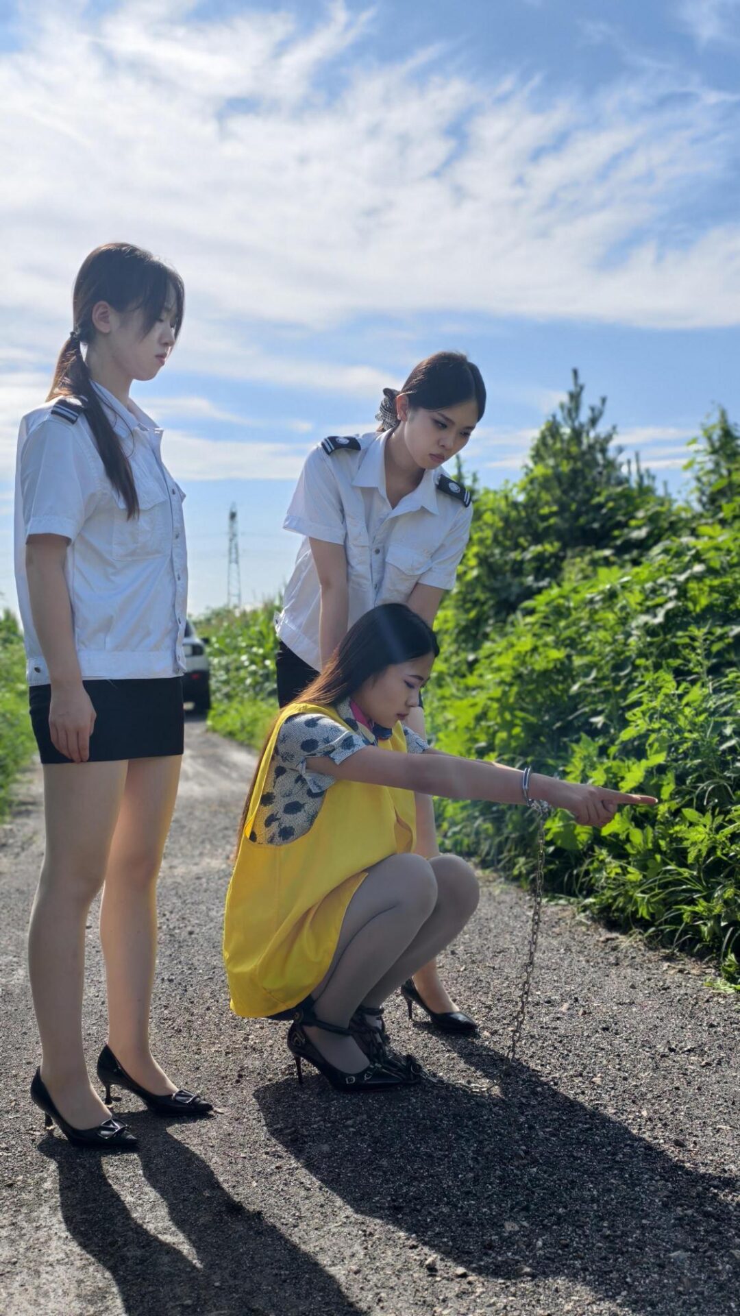 【编号她工作室】罪责难逃 冯静漂亮的空姐，本来有着人人向往的工作与生活因遭受吸血鬼前男友长期变本加厉索要钱