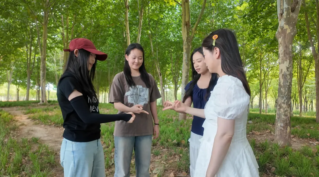 新人游戏 相互捆绑 挣脱