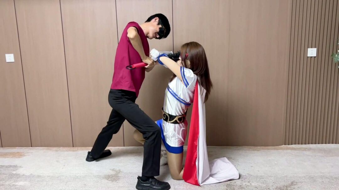 暗夜女侠复活!化身冯迪妮再次战败! 诺米/林艺