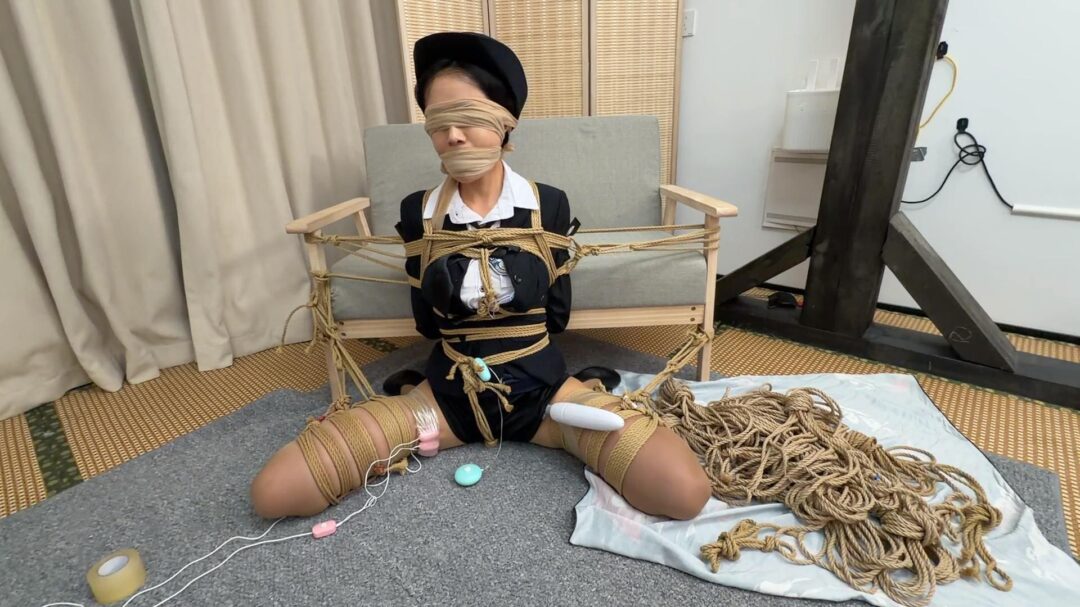 【紧缚实验室】【第五期】【雅熙】被玩具裹挟且无法动弹的美女搜查官！真正的紧缚是一动也不能动！