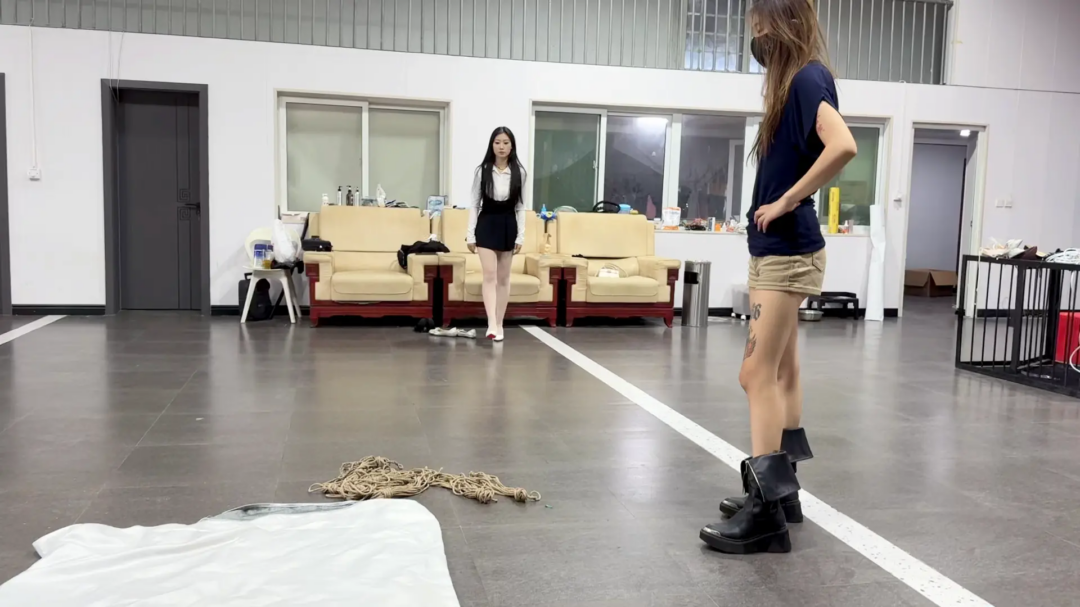 媚娘工作室-新模壹壹-探店绳艺馆被困【新模壹壹】