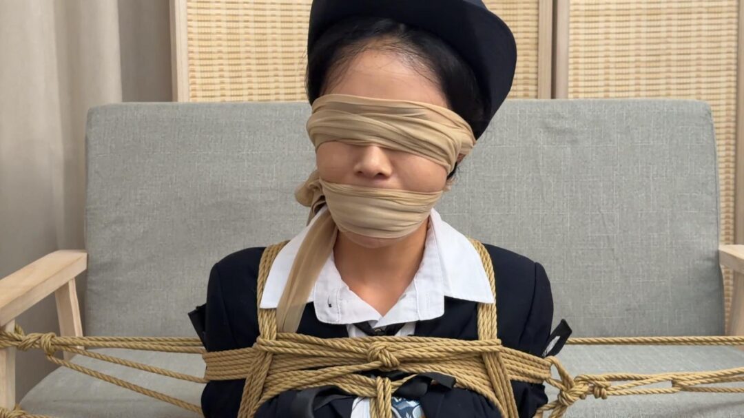 【紧缚实验室】【第五期】【雅熙】被玩具裹挟且无法动弹的美女搜查官！真正的紧缚是一动也不能动！