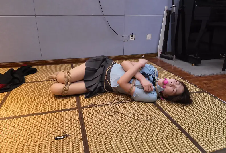 被发现自缚的秘密